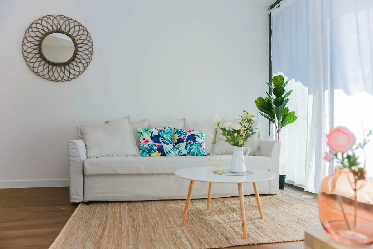 **** Aparthotel Serain Residences On Hope Street Brisbane Australia