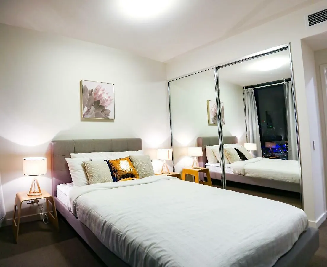 Serain Residences On Hope Street Brisbane Aparthotel