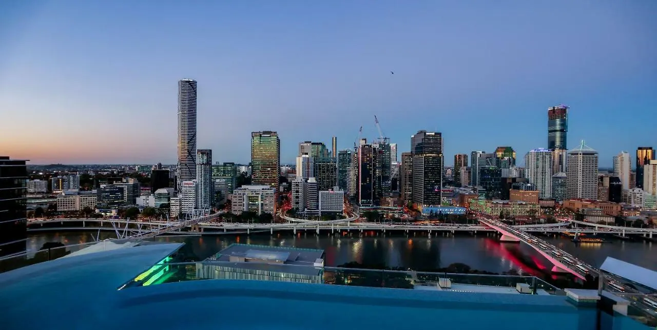 **** Aparthotel Serain Residences On Hope Street Brisbane Australia